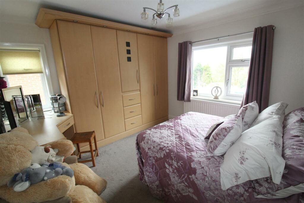 Additional property image - Lever Park Avenue, Horwich, Bolton