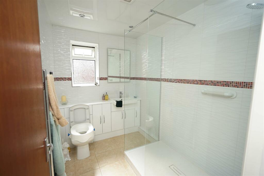 Additional property image - Alderbank, Horwich, Bolton