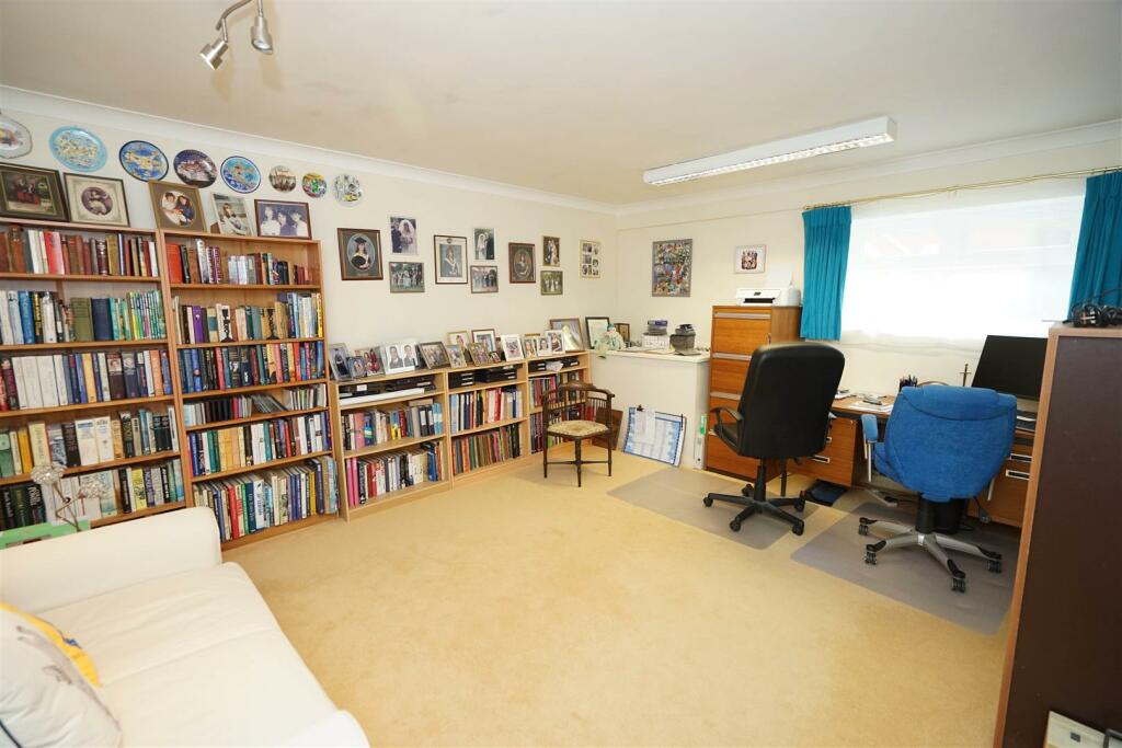 Additional property image - Alderbank, Horwich, Bolton