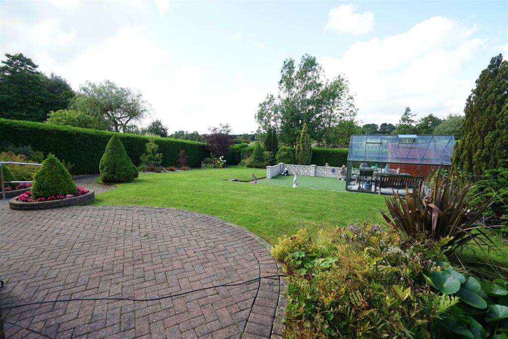 Additional property image - Alderbank, Horwich, Bolton