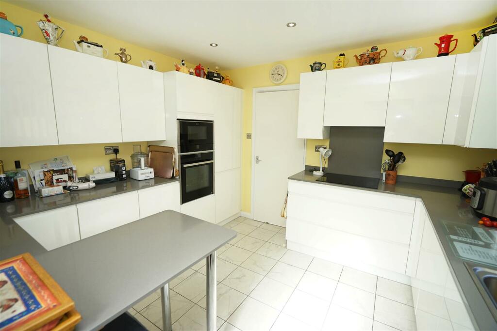 Additional property image - Alderbank, Horwich, Bolton