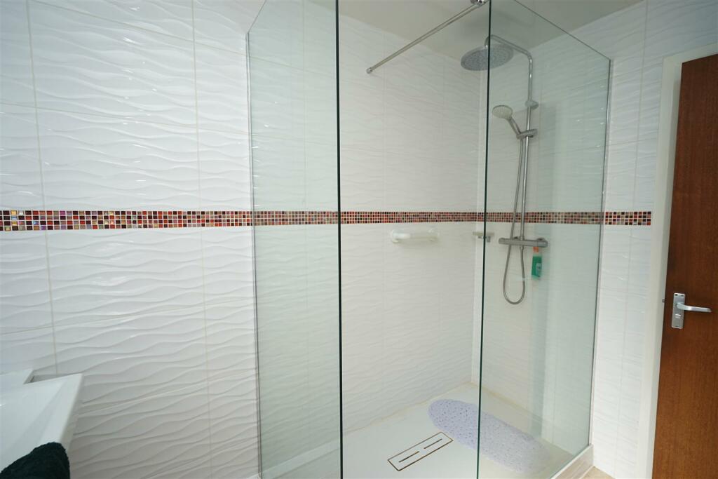 Additional property image - Alderbank, Horwich, Bolton