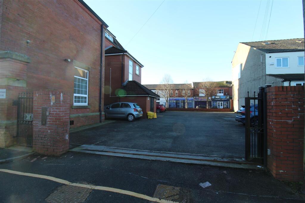 Additional property image - Chorley New Road, Horwich, Bolton