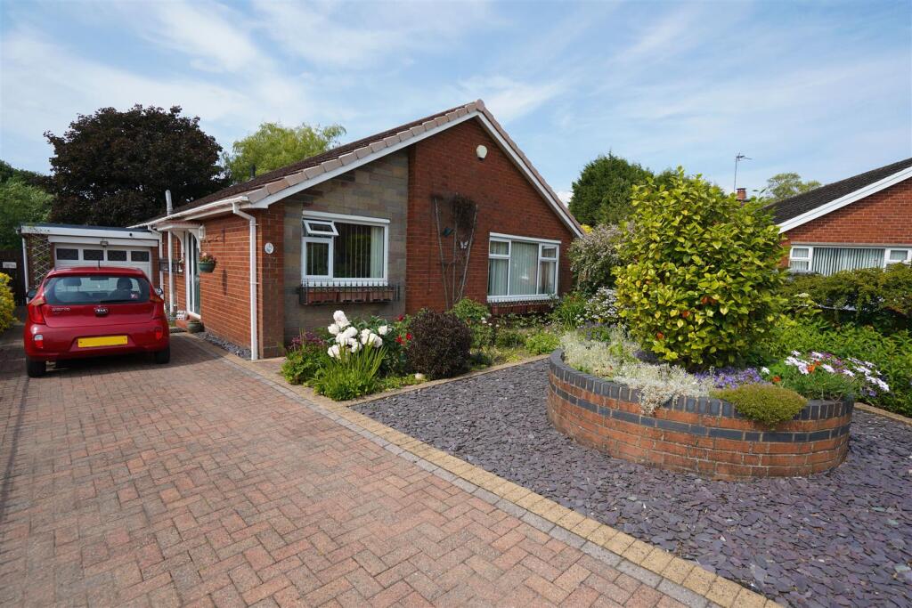 Main image of property: Beech Avenue, Anderton, Chorley