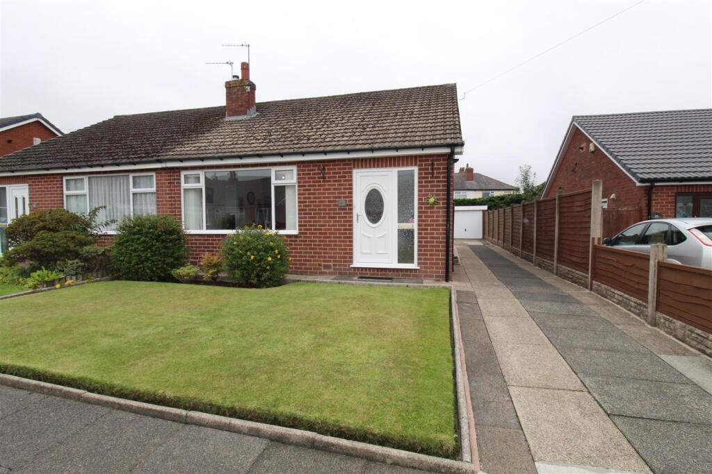 Main image of property: Stanley Grove, Horwich, Bolton
