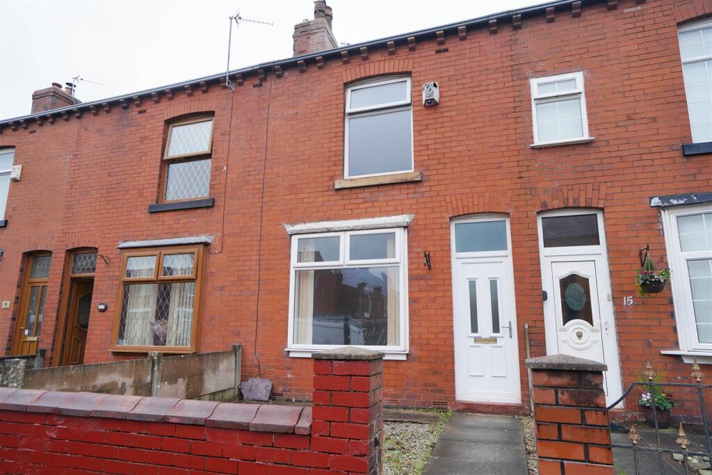 Main image of property: Parkdale Road, Tonge Park, Bolton