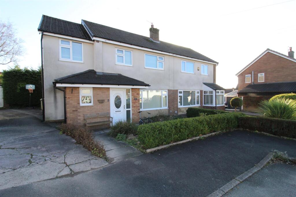 Main image of property: Shaftesbury Close, Lostock, Bolton