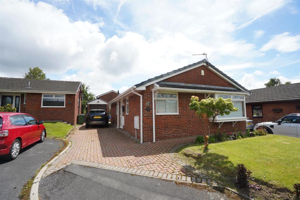 Main image of property: Chilgrove Avenue, Blackrod, Bolton