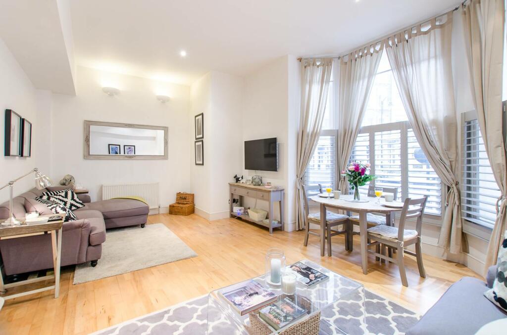 1 bedroom flat for sale in Collingham Road, South Kensington, London, SW5