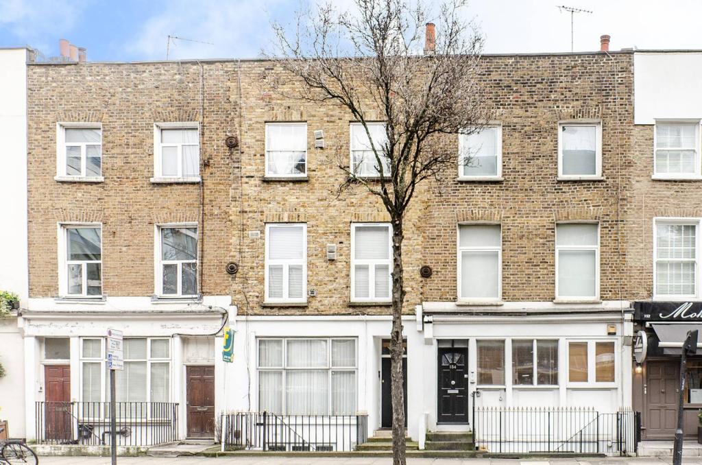 1 bedroom flat for sale in Warwick Road, Kensington, London, W14