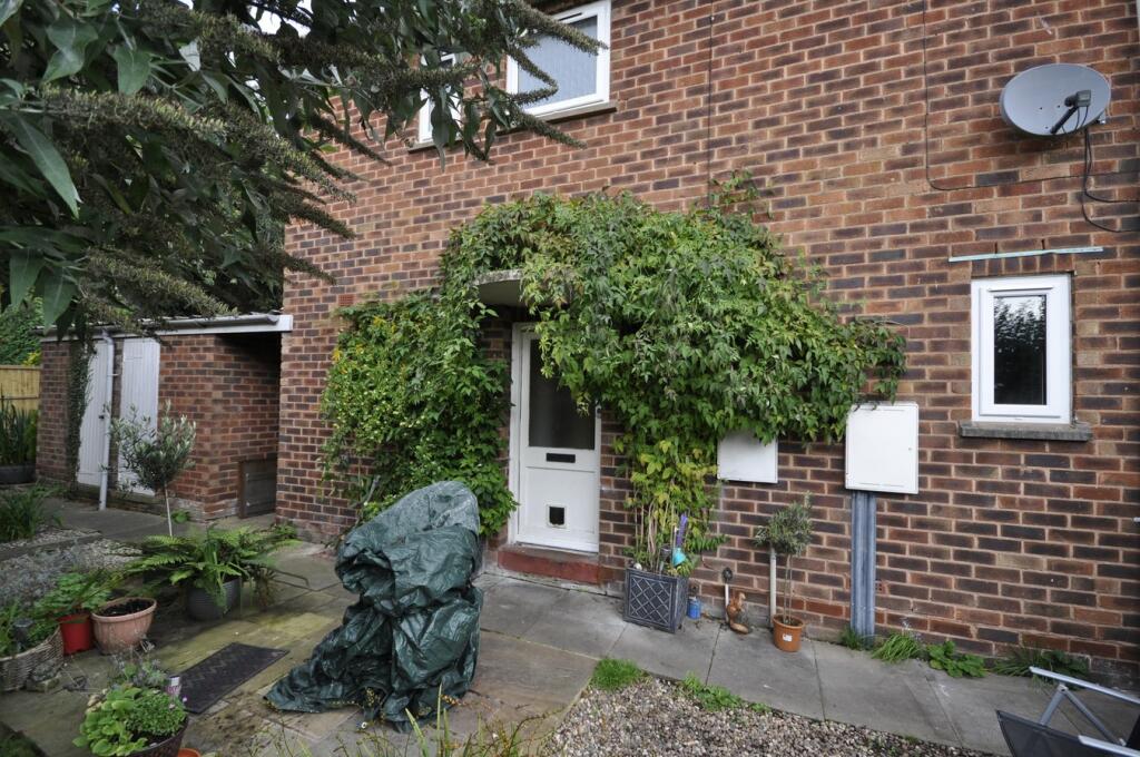 Studio flat for sale in Foster Crescent, Kinver, Stourbridge, DY7