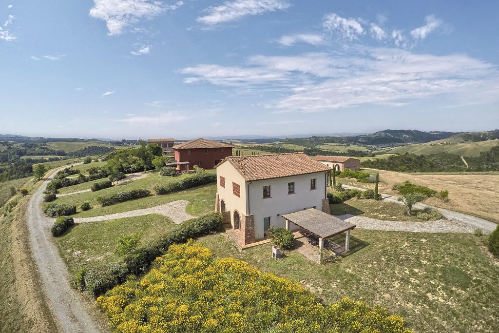 2 bedroom character property for sale in Palaia, Pisa, Tuscany, Italy