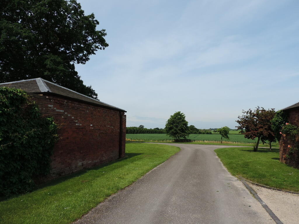 Additional property image - The Pavillion, Clifton Campville