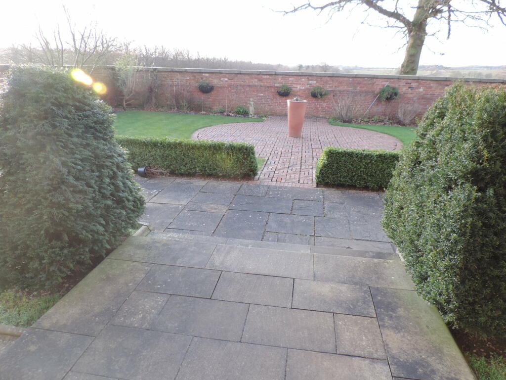 Additional property image - The Pavillion, Clifton Campville