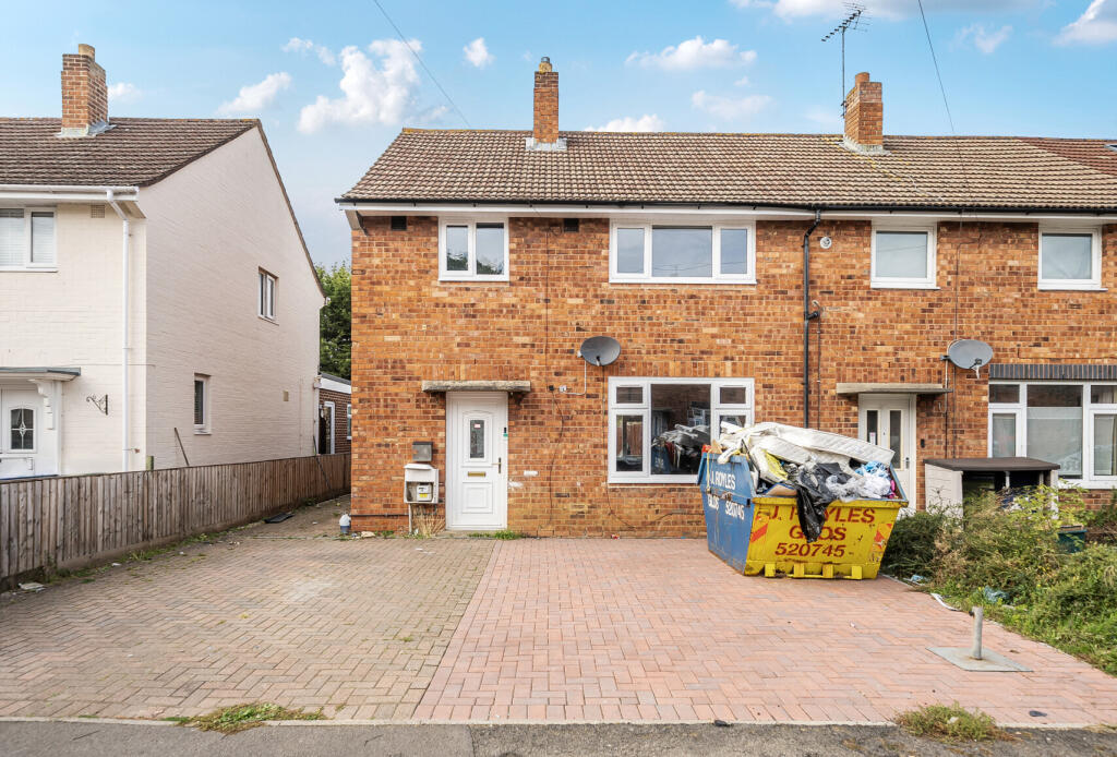 Main image of property: Avon Crescent, Brockworth, Gloucester, Gloucestershire, GL3