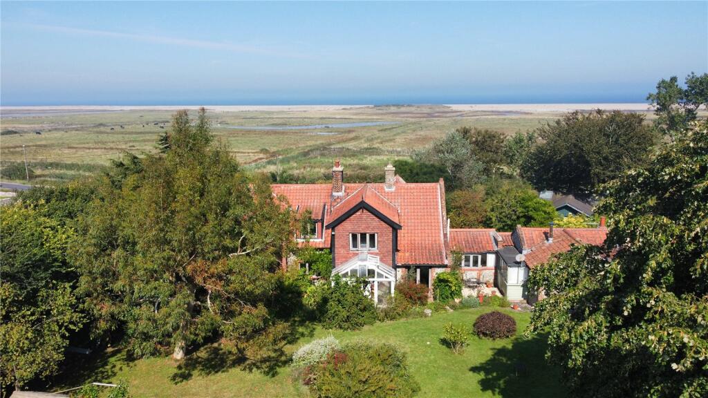 4 bedroom detached house for sale in Coast Road, Salthouse, Norfolk, NR25