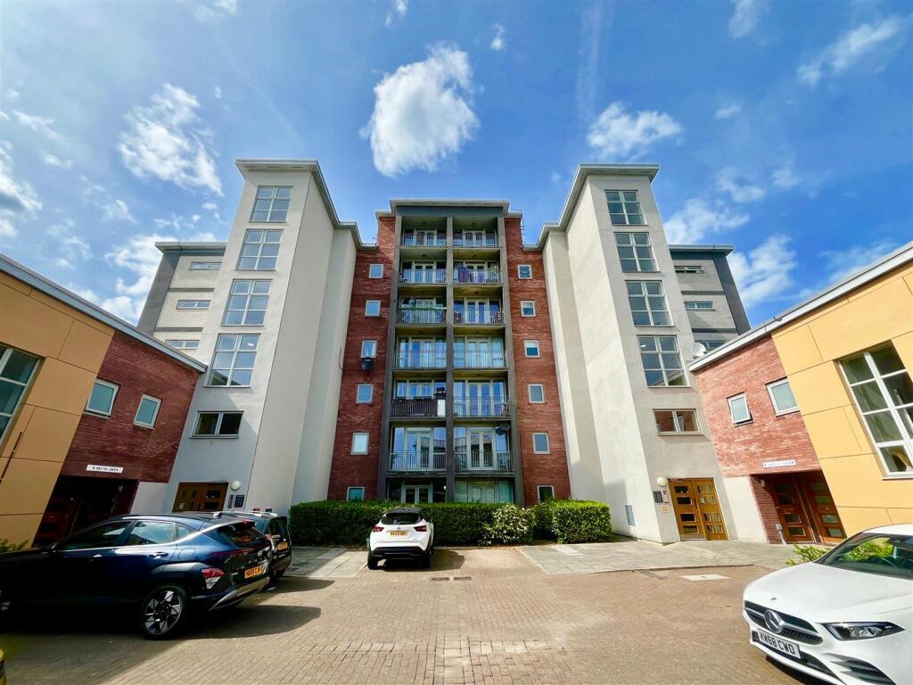 Main image of property: North Side, Gateshead