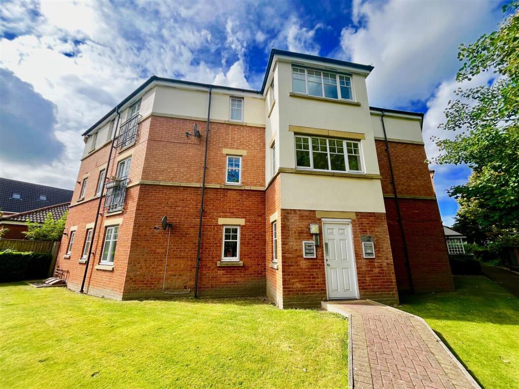 Main image of property: Redgrave Close, Gateshead