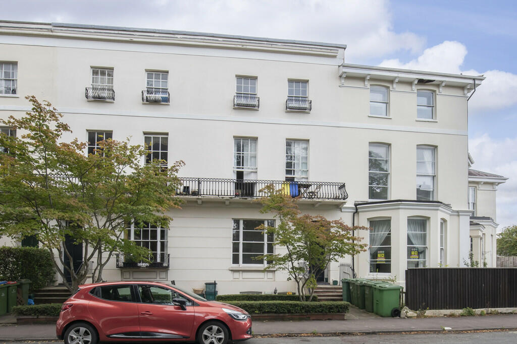 1 bedroom apartment for rent in St. Stephens Road, Cheltenham GL51 3AA