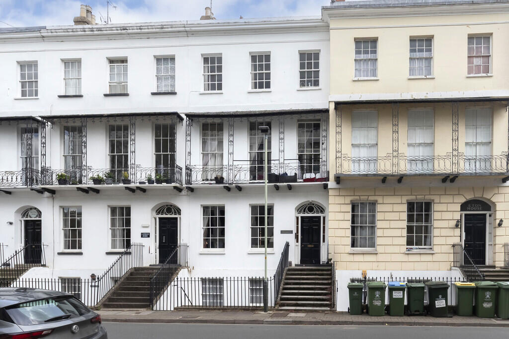 Main image of property: Wellington Street, Cheltenham GL50 1XY