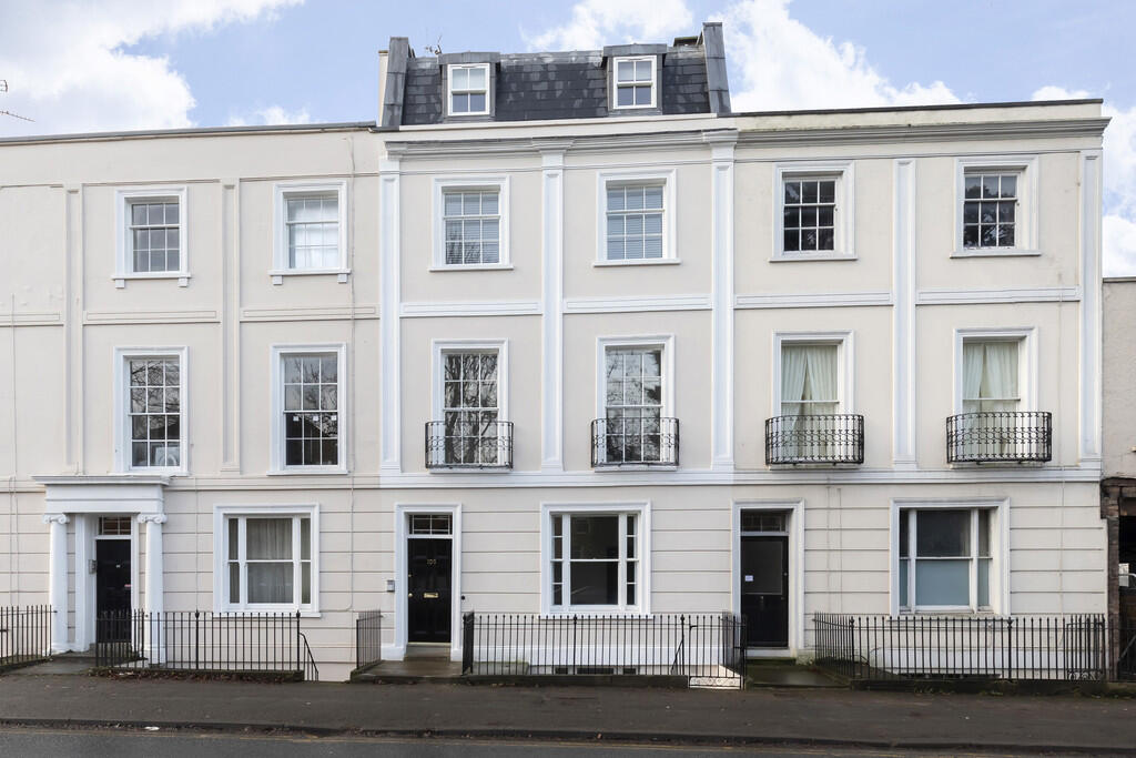 Main image of property: London Road, Cheltenham GL52 6HL