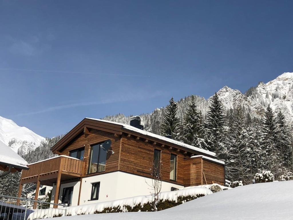 3 bedroom chalet for sale in Wald Am Arlberg, Vorarlberg, Austria