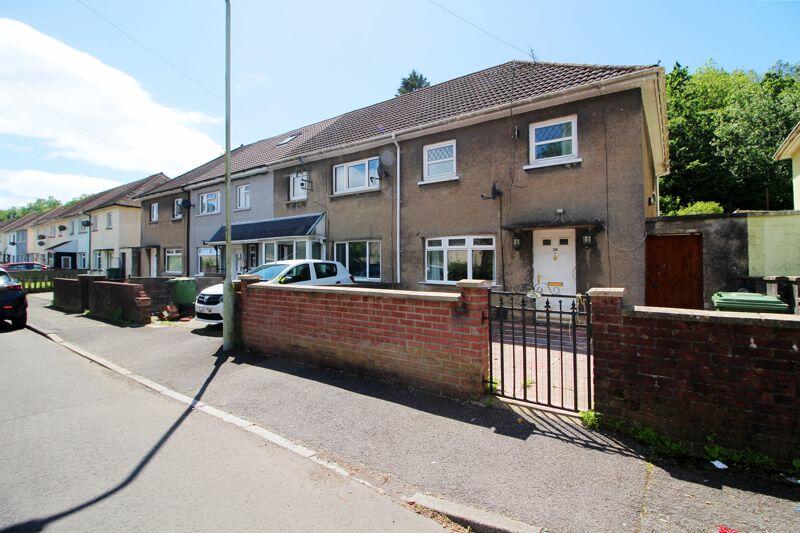 2 bedroom end of terrace house for sale in Cefn Lane, Glyncoch