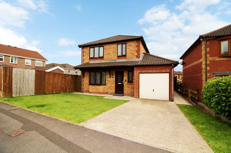 4 bedroom detached house for sale in Aspen Way, Llantwit Fardre
