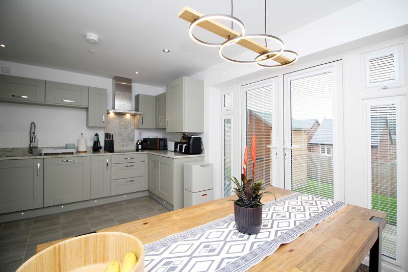 Additional property image - Ffordd Y Friallen, Llantwit Fardre, Pontypridd, CF38 2FH
