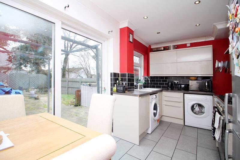 Additional property image - Cynan Close, Beddau, Pontypridd, CF38 2TL