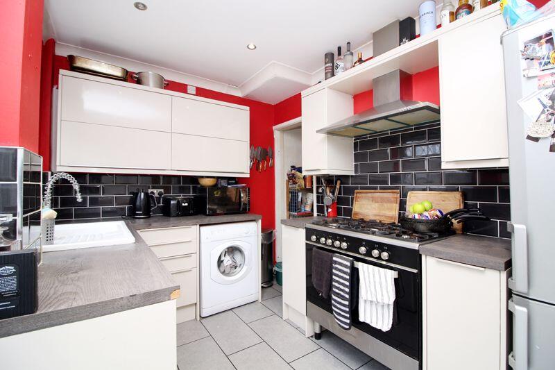Additional property image - Cynan Close, Beddau, Pontypridd, CF38 2TL