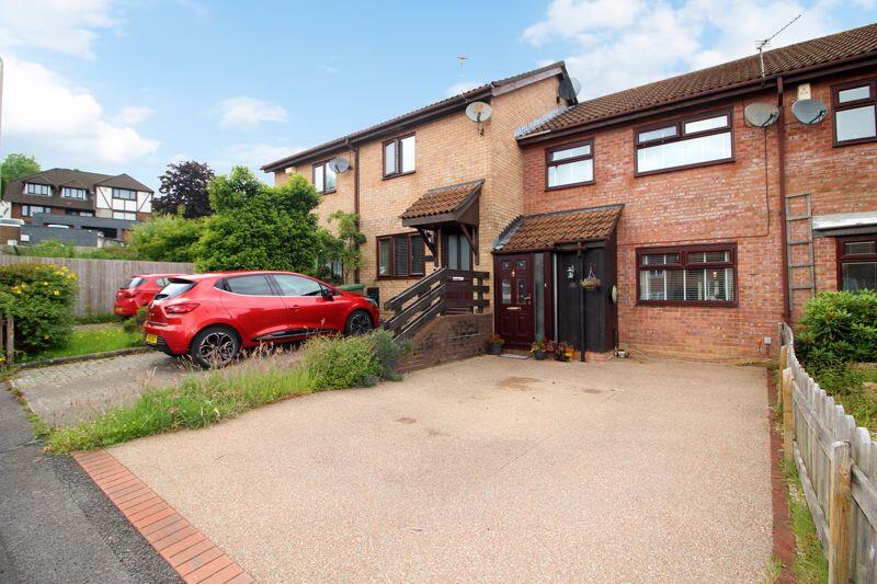 Main image of property: Clos Caradog, Llantwit Fardre, Pontypridd, CF38 2DQ