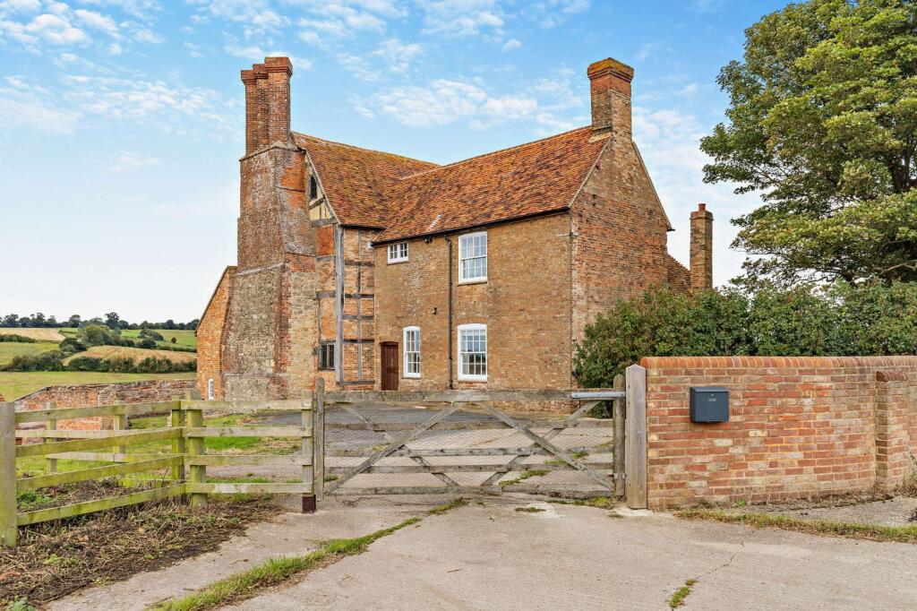 Main image of property: Thame Road, Brill, Aylesbury, Buckinghamshire