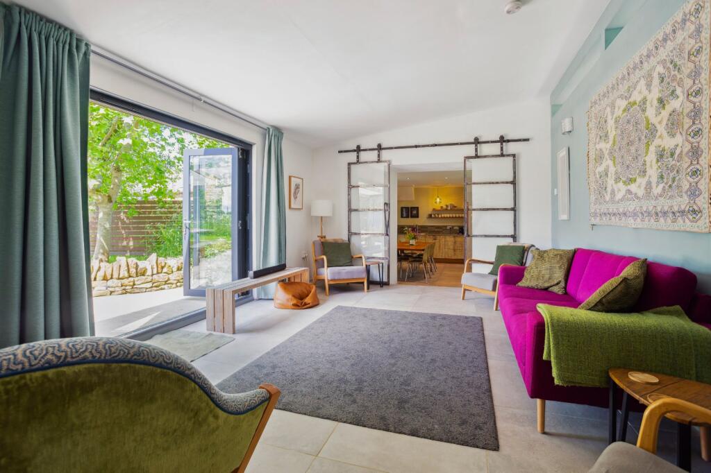 Main image of property: Banbury Road, Swerford, Chipping Norton, Oxfordshire