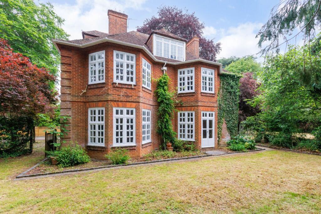 Main image of property: Woodstock Road, Oxford, Oxfordshire