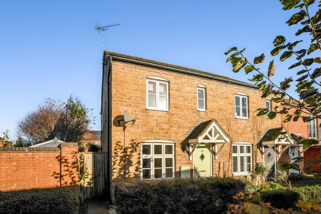 Main image of property: Sage Close, Banbury, Oxfordshire