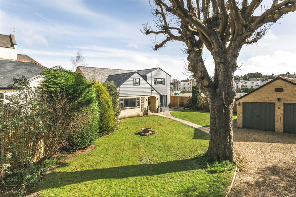 5 bedroom detached house for sale in Christchurch Road, Cheltenham, Gloucestershire, GL50