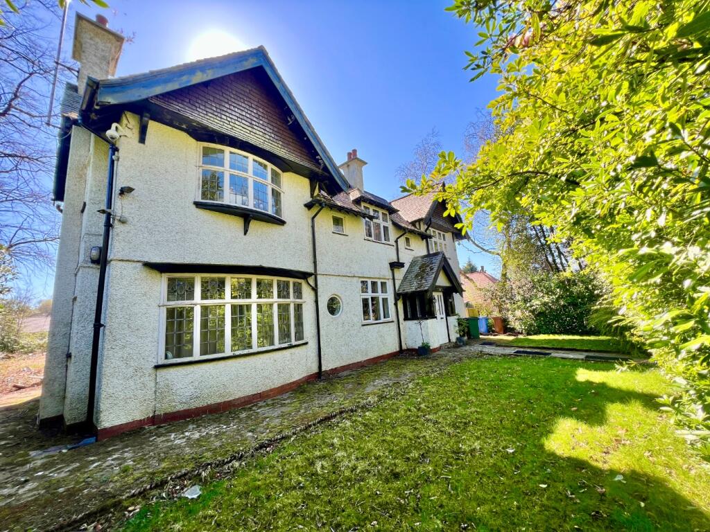 Main image of property: Werneth Road, Woodley, Stockport, Cheshire, SK6 1HP