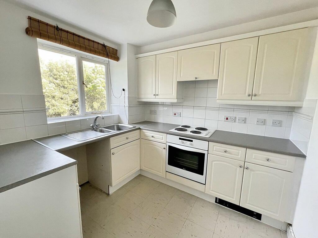 Additional property image - Horn Book, Saffron Walden, CB11 3JW