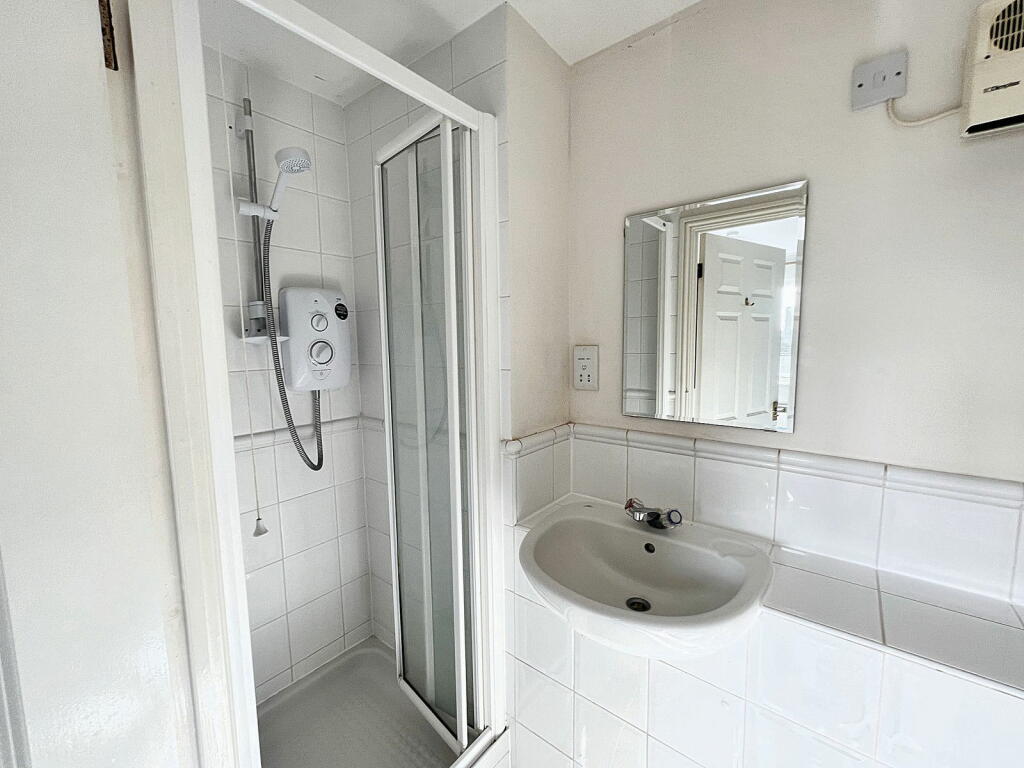 Additional property image - Horn Book, Saffron Walden, CB11 3JW