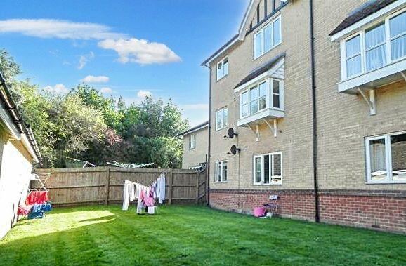Additional property image - Horn Book, Saffron Walden, CB11 3JW