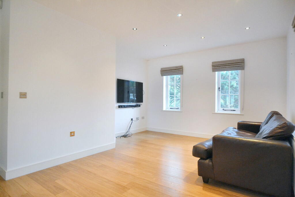 Additional property image - Bell College Court, Saffron Walden