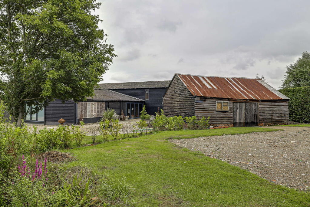 Additional property image - Tindon End, Wimbish