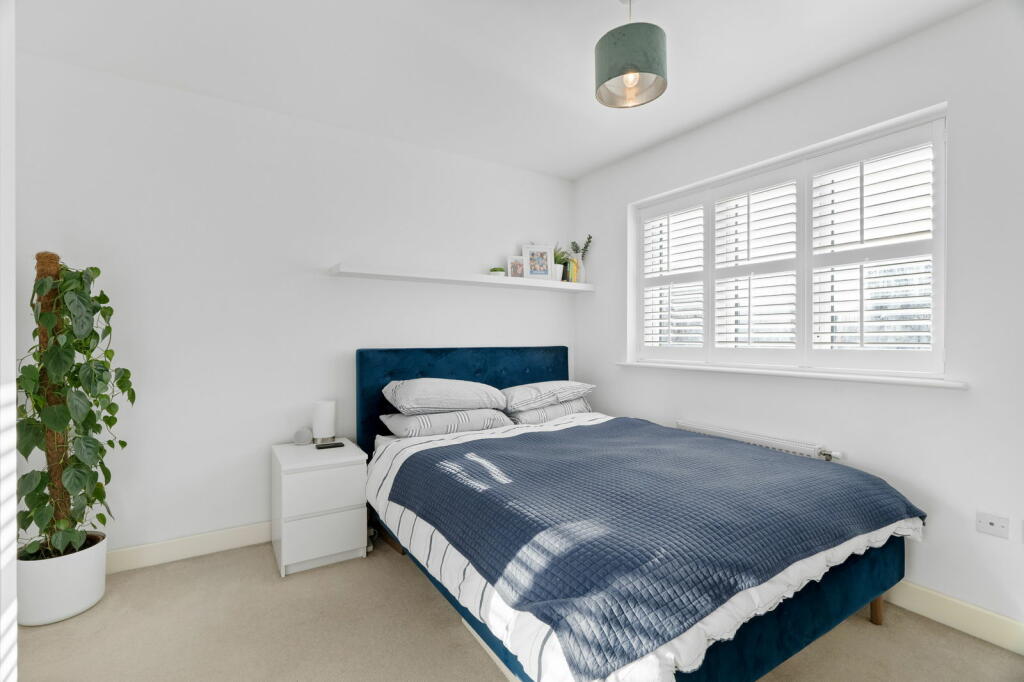 Additional property image - Granta Mead Close, Newport