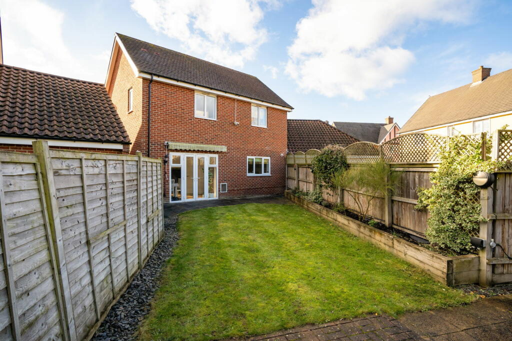 Additional property image - Granta Mead Close, Newport