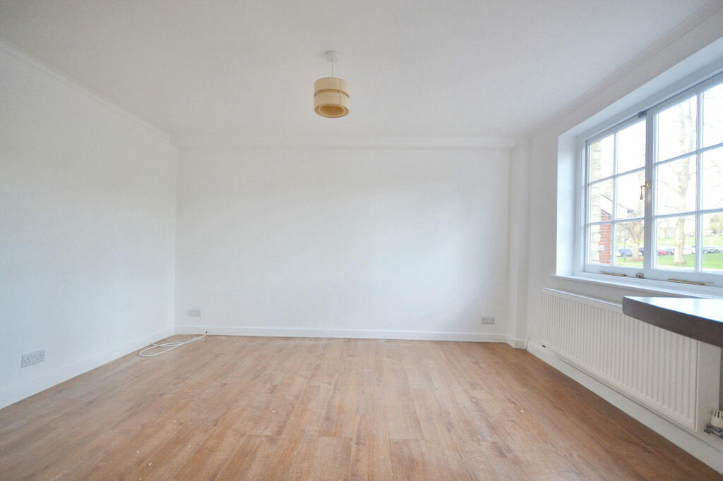 Additional property image - East Street, Saffron Walden