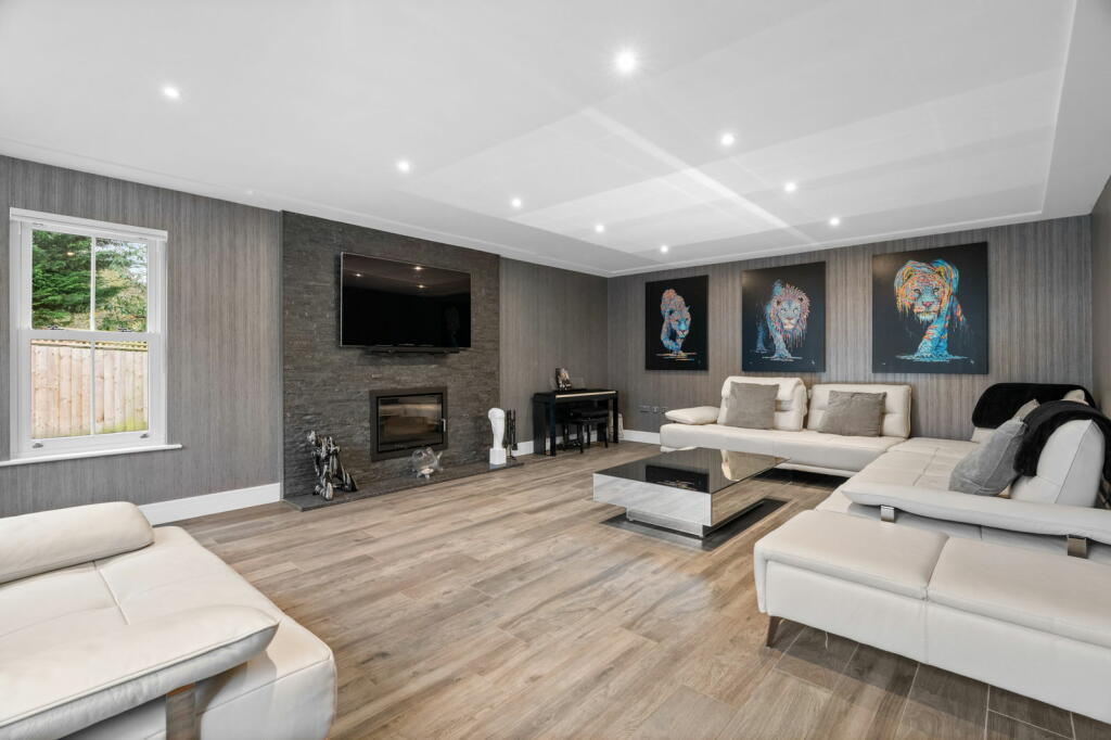 Additional property image - Hill Green, Clavering