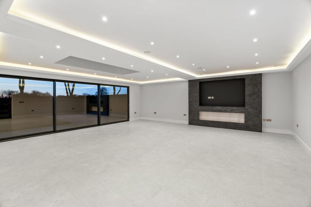 Additional property image - Roman Road, Radwinter