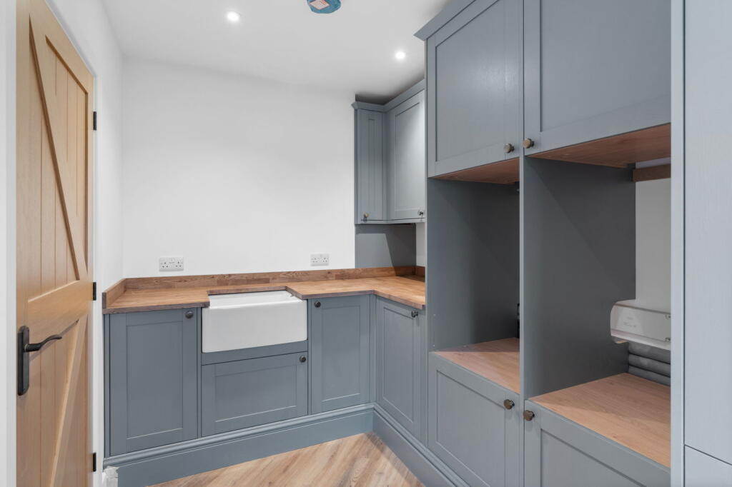 Additional property image - Lower Green, Wimbish