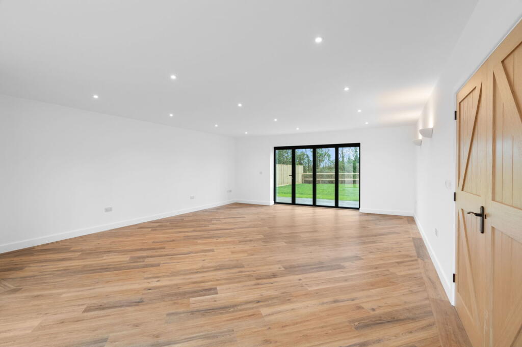 Additional property image - Lower Green, Wimbish